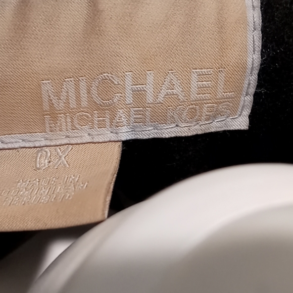 Coat - Picture 3 of 3